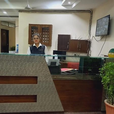 The Richi Rich Hotel And Resort Indore Esterno foto